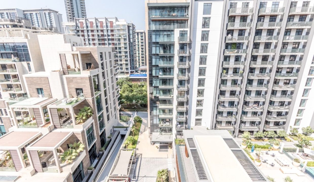 Live Modern | Stunning 2BR in Kensington Waters-15