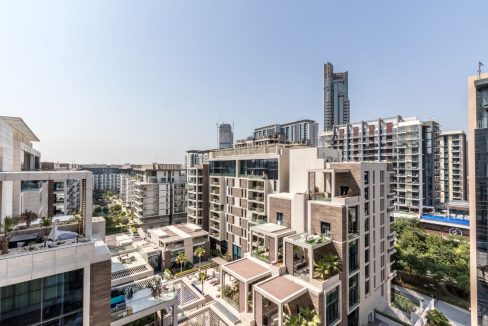 Live Modern | Stunning 2BR in Kensington Waters-16