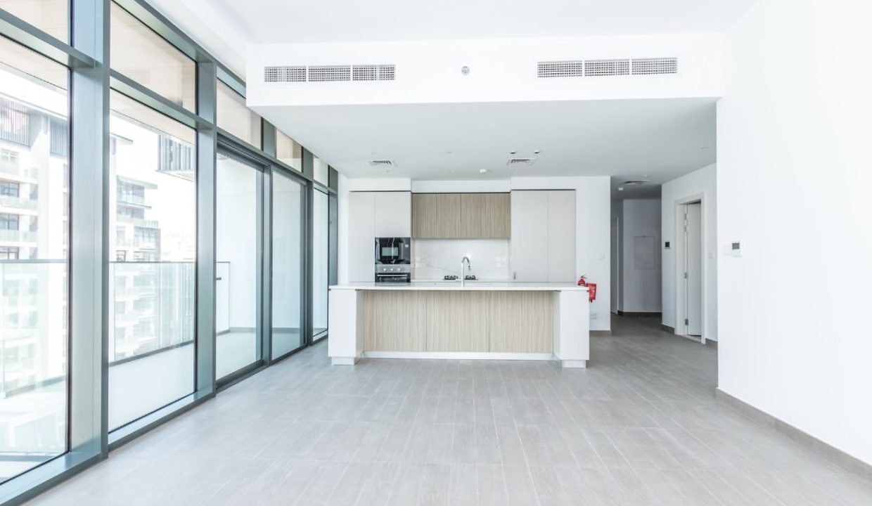 Live Modern | Stunning 2BR in Kensington Waters-3