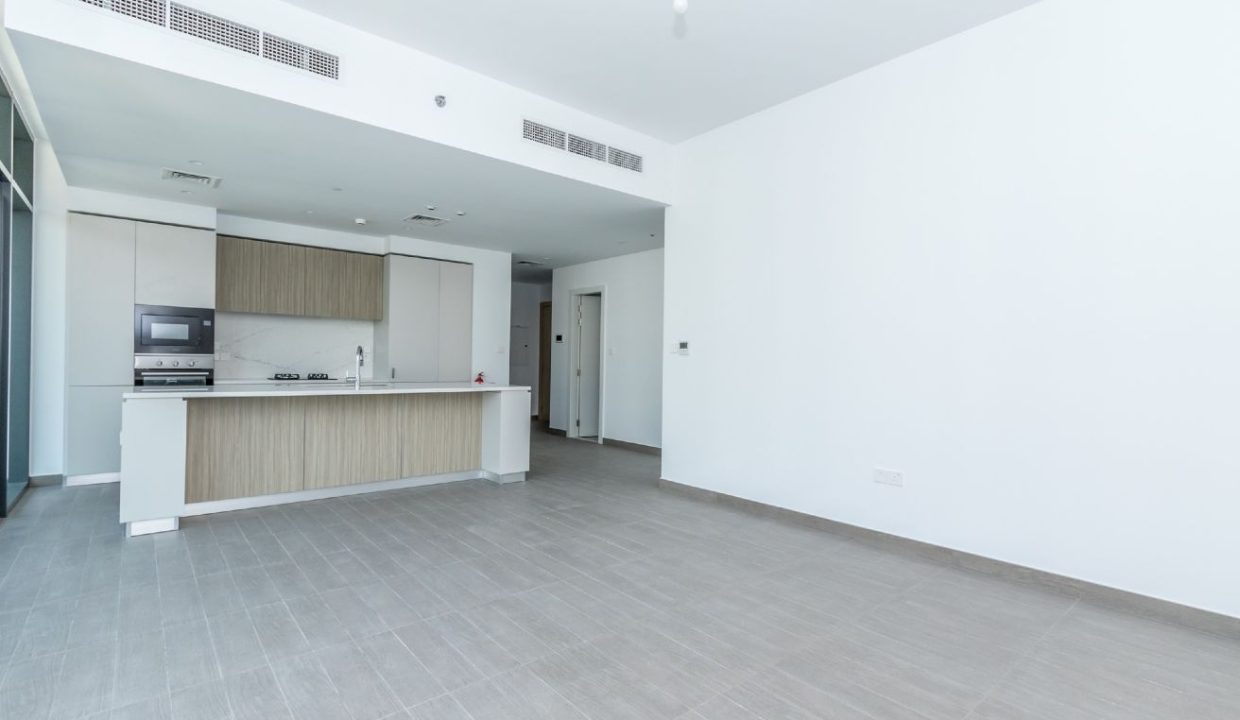 Live Modern | Stunning 2BR in Kensington Waters-4