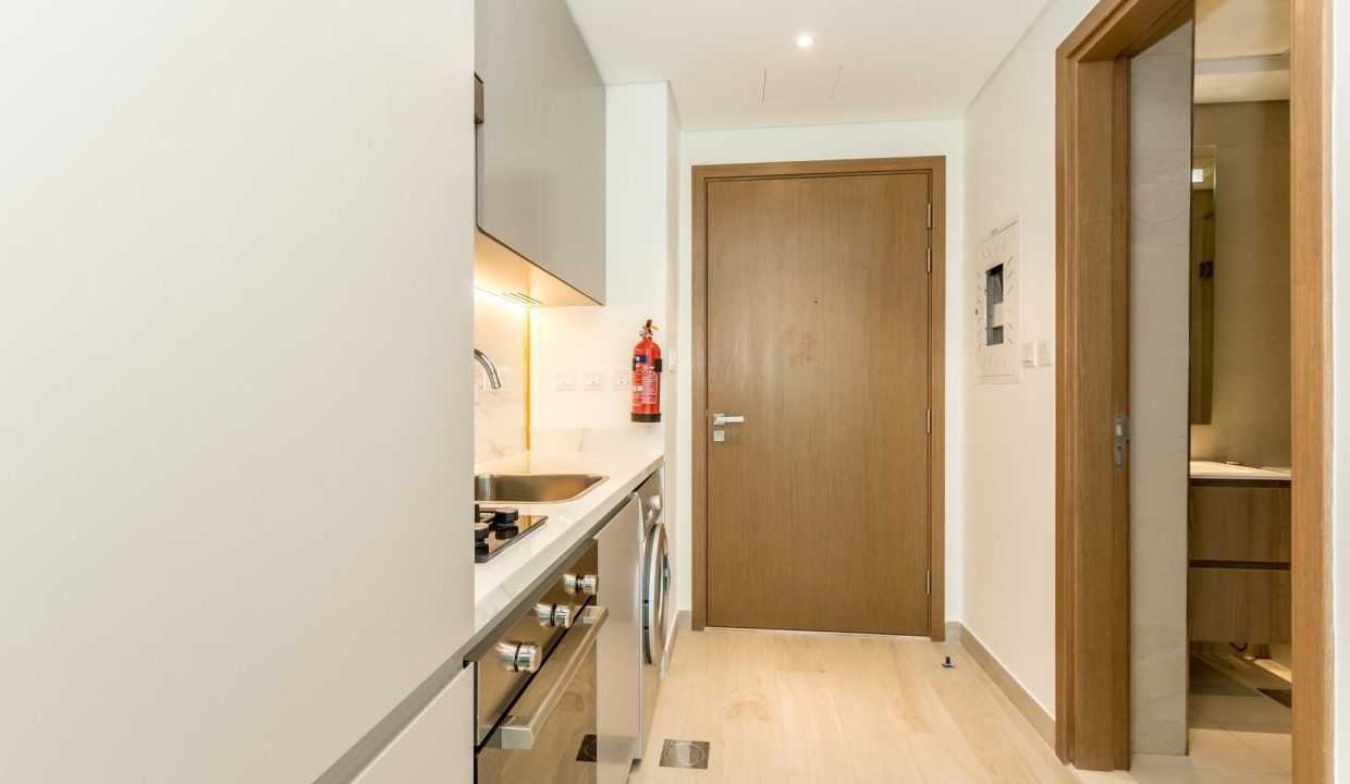 Stunning Studio in Fawad Azizi |partial Canal view-22