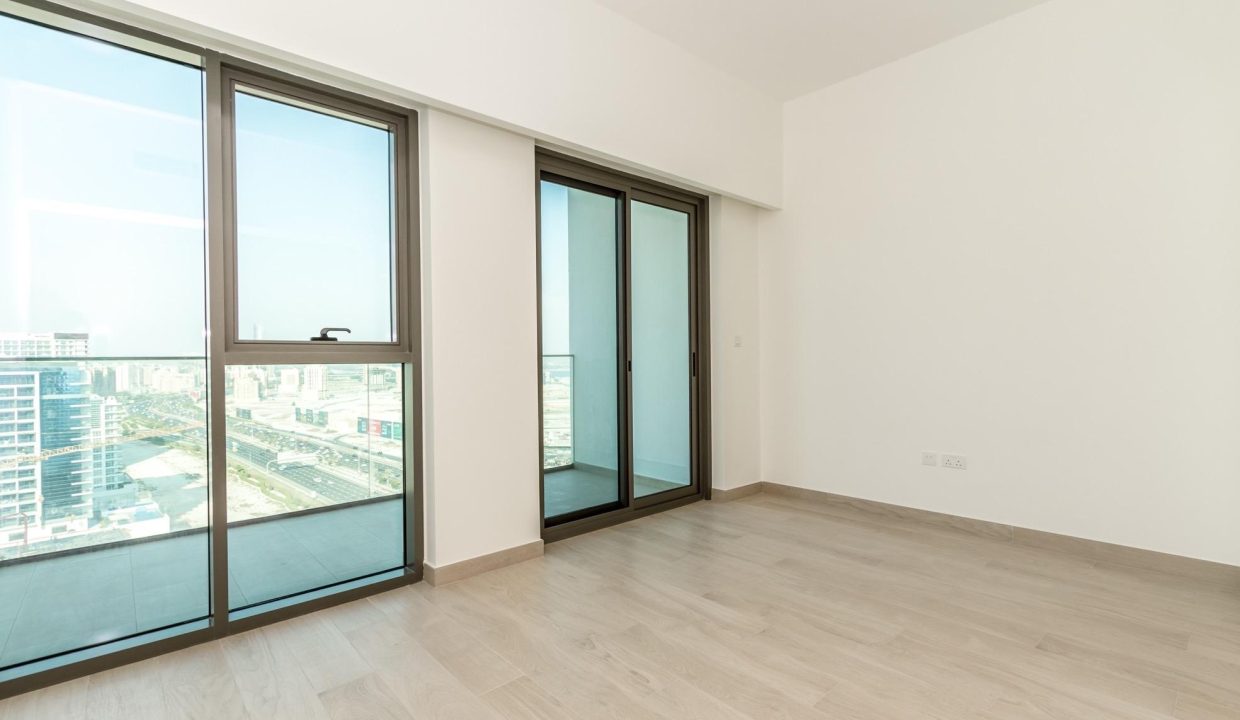 Stunning Studio in Fawad Azizi |partial Canal view-7