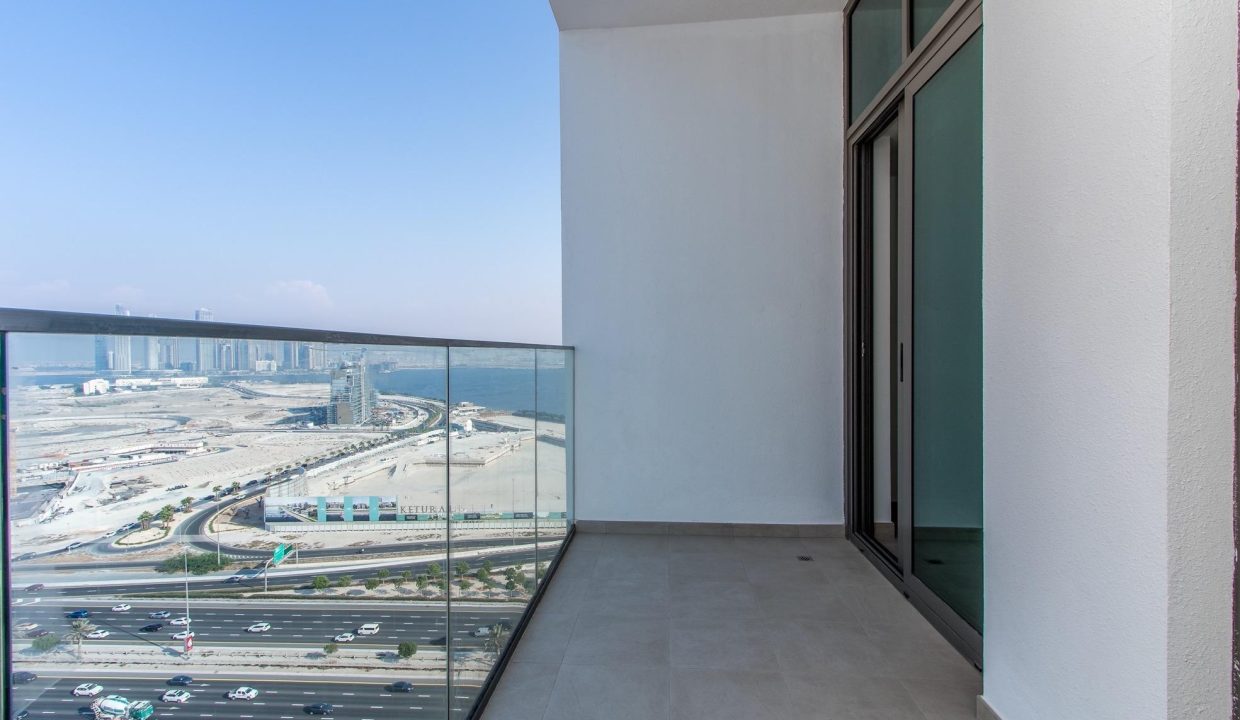 Stunning Studio in Fawad Azizi |partial Canal view-10