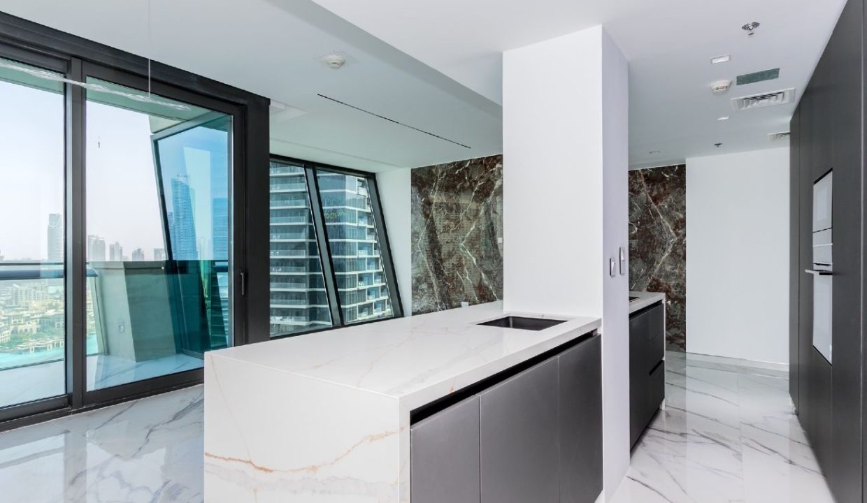 2 BR| Fully Upgraded | Burj Khalifa View-2