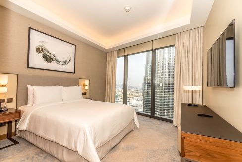 Luxurious 3BR Apartment in Address Opera-11