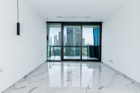 2 BR| Fully Upgraded | Burj Khalifa View-12