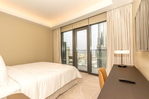 Luxurious 3BR Apartment in Address Opera-13