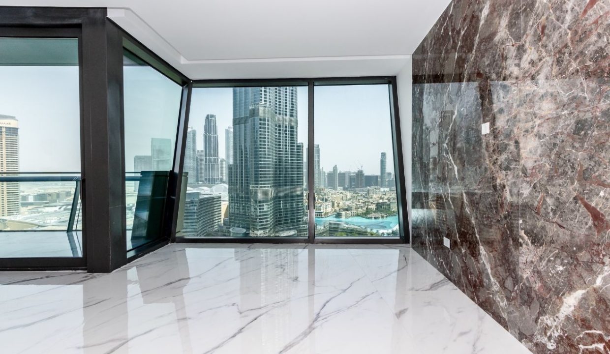 2 BR| Fully Upgraded | Burj Khalifa View-14