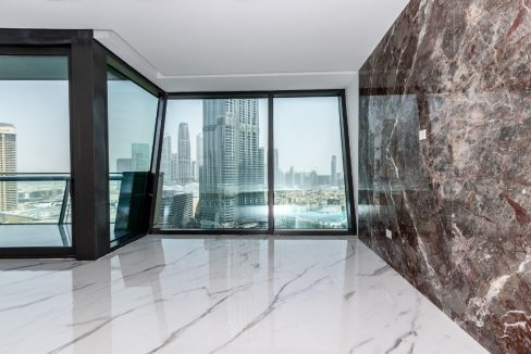 2 BR| Fully Upgraded | Burj Khalifa View-15