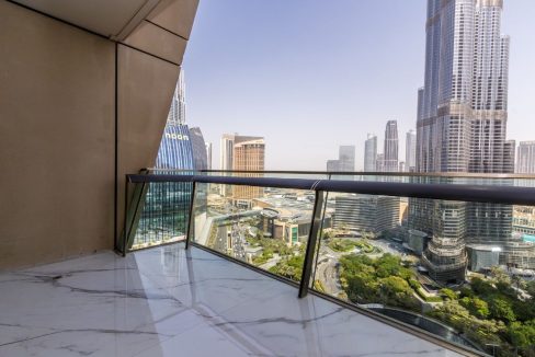 2 BR| Fully Upgraded | Burj Khalifa View-16