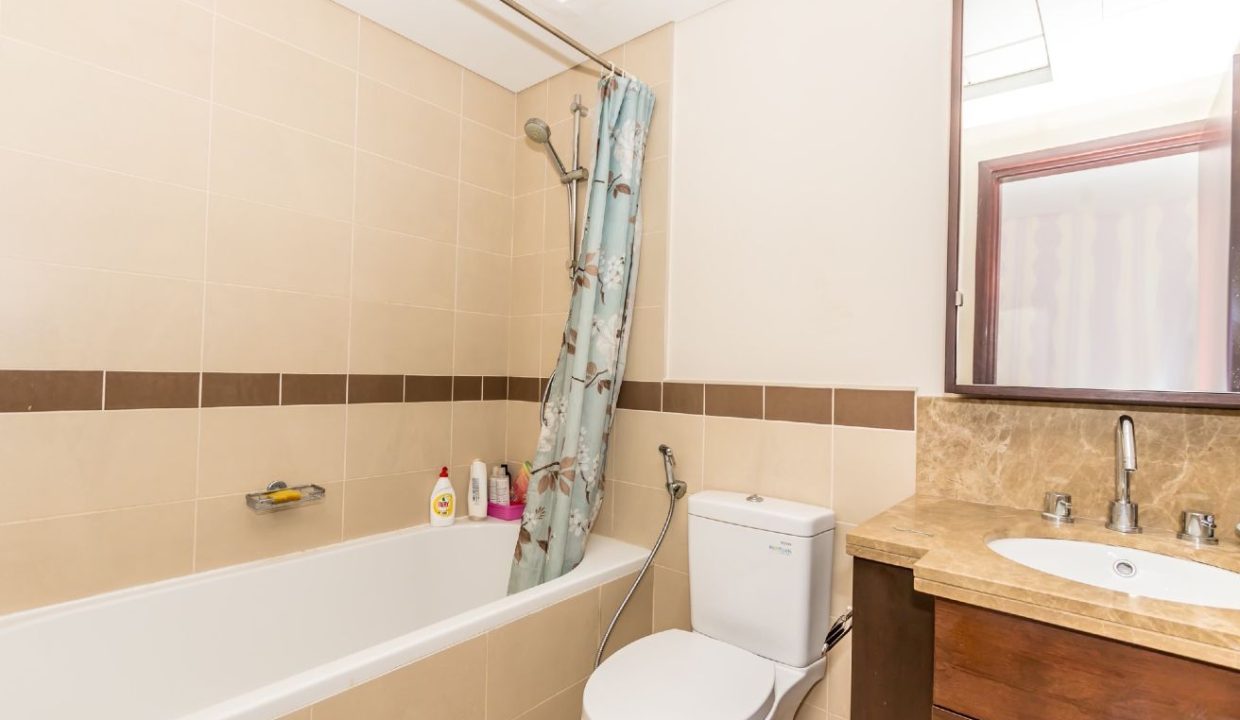 Biggest Unit Furnished Burj & Fountain View-18