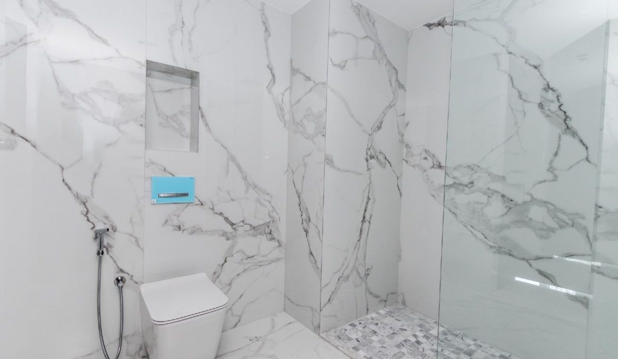 2 BR| Fully Upgraded | Burj Khalifa View-20