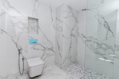 2 BR| Fully Upgraded | Burj Khalifa View-20