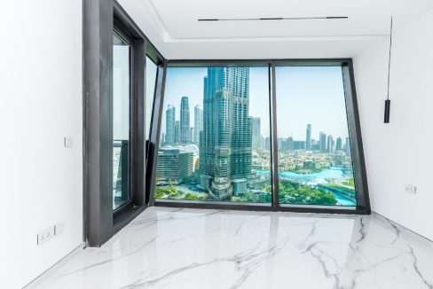 2 BR| Fully Upgraded | Burj Khalifa View-3