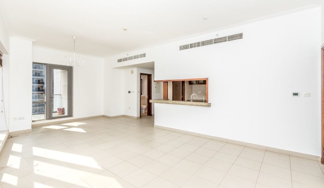 Charming 1BR South Ridge Apartment for Sale-4