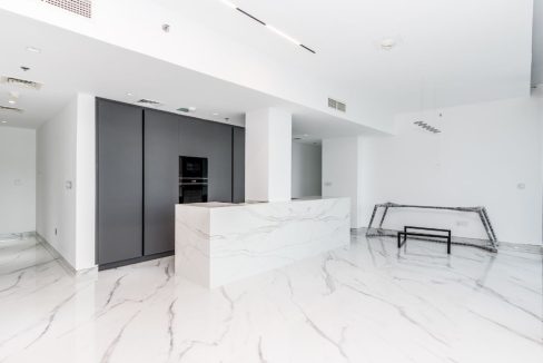 2 BR| Fully Upgraded | Burj Khalifa View-4