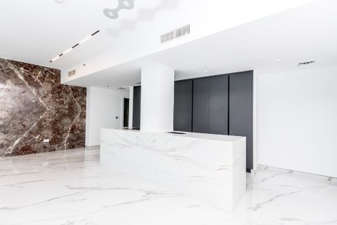 2 BR| Fully Upgraded | Burj Khalifa View-8