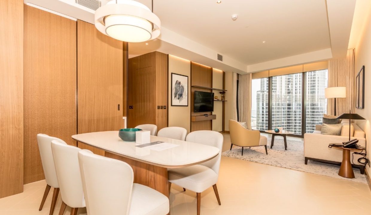 Luxurious 3BR Apartment in Address Opera-9