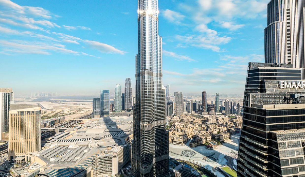 3BR + Maid | Burj Khalifa View | High Floor-9