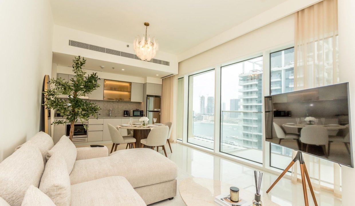 Luxury 1BR Furnished | Sea View | Grand View-1