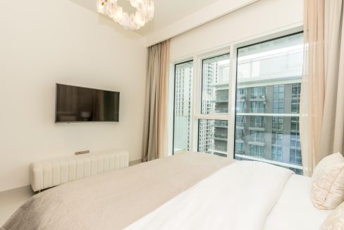 Luxury 1BR Furnished | Sea View | Grand View-16