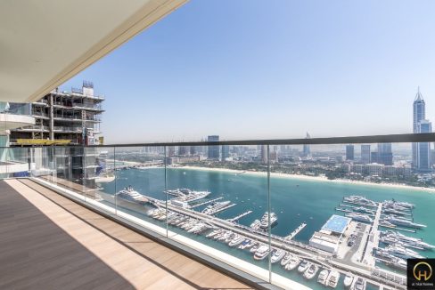 Luxurious 3BR | High Floor | Marina Skyline View-19