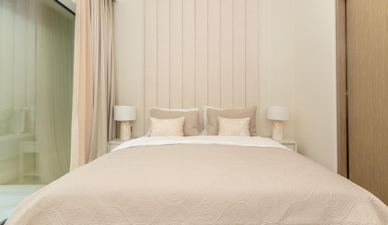 Luxury 1BR Furnished | Sea View | Grand View-5