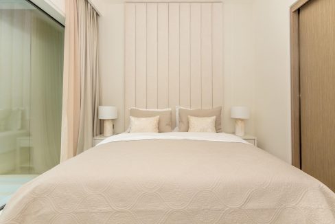 Luxury 1BR Furnished | Sea View | Grand View-5