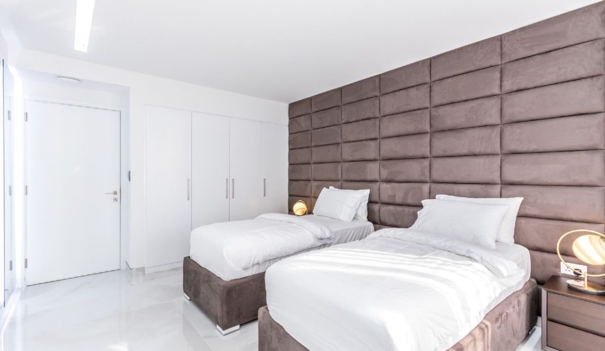 Upgraded Corner Villa | private pool in Sidra-13