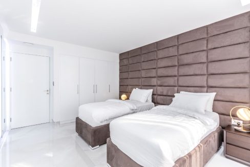 Upgraded Corner Villa | private pool in Sidra-13