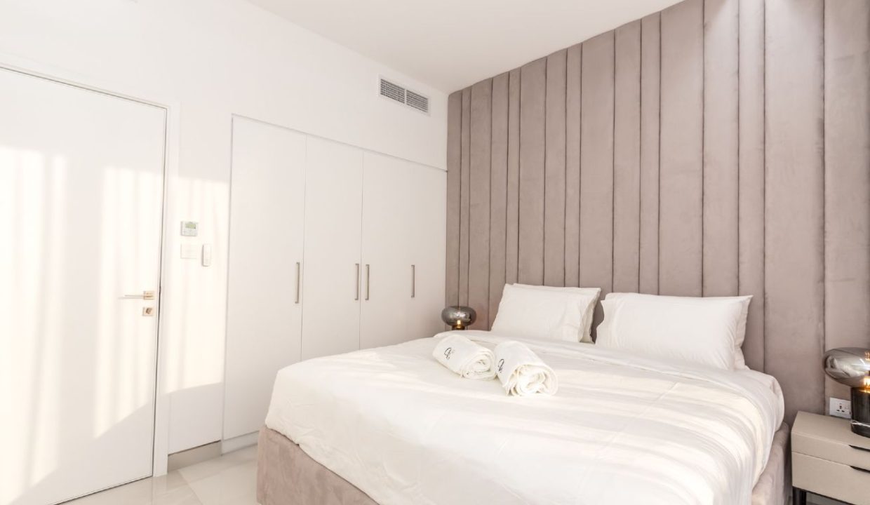 Upgraded Corner Villa | private pool in Sidra-16