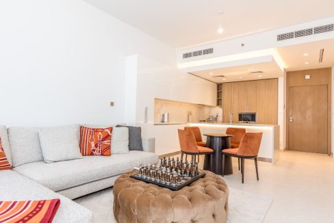 Stylish 1-Bedroom Apartment | Ellington House-3