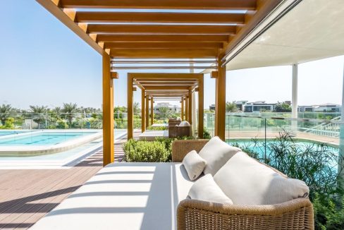 Elegant 3-Bedroom Apartment in Ellington House-22