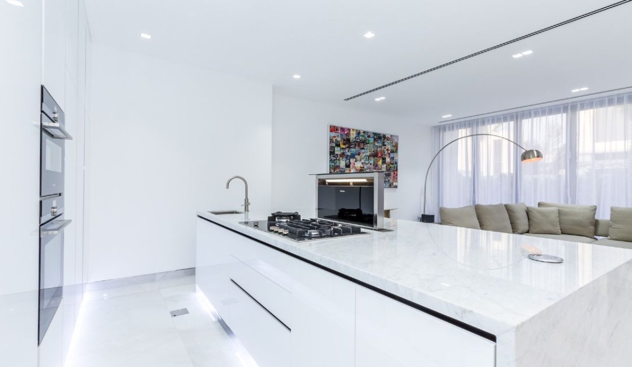 Upgraded Corner Villa | private pool in Sidra-24