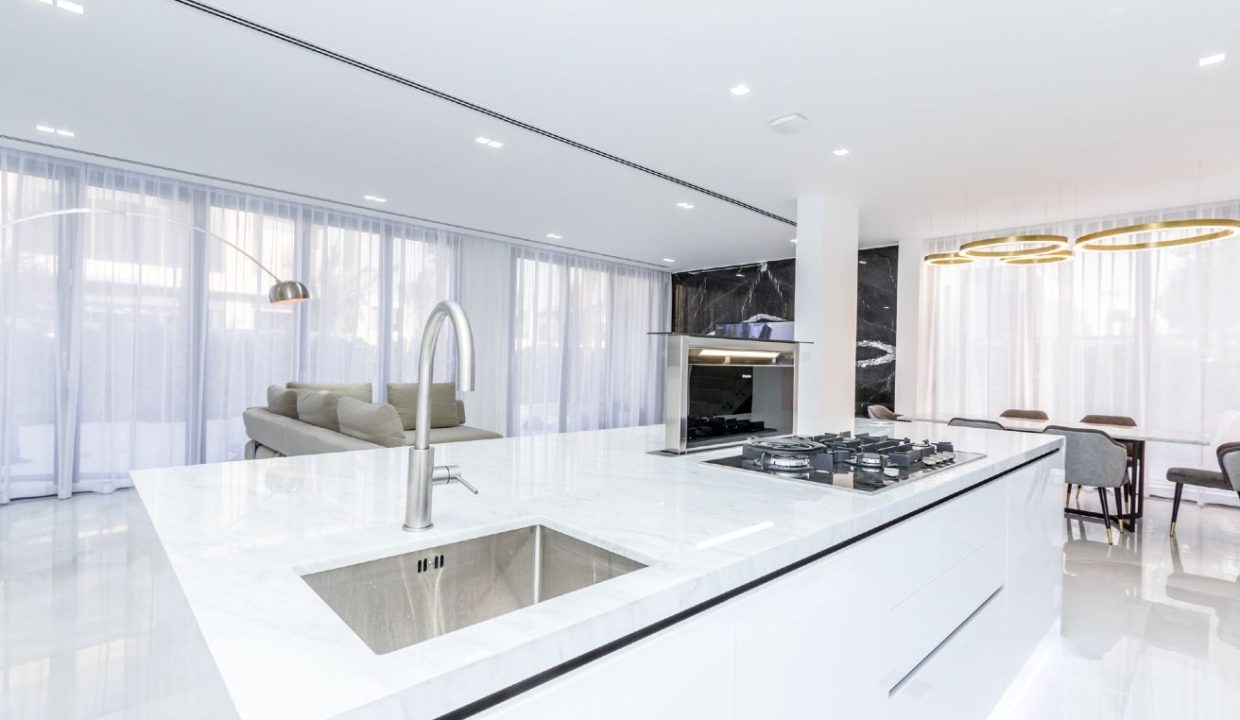 Upgraded Corner Villa | private pool in Sidra-25