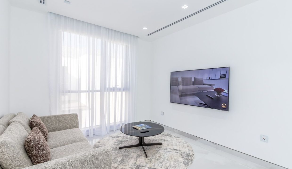 Upgraded Corner Villa | private pool in Sidra-6