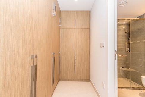 Stylish 1-Bedroom Apartment | Ellington House-8