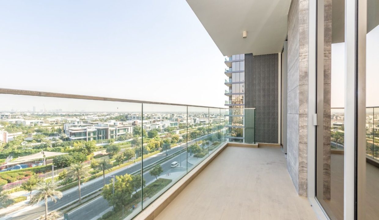 Elegant 1BR Unit in Ellington House-9