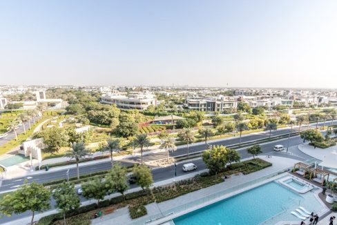 Elegant 1BR Unit in Ellington House-10