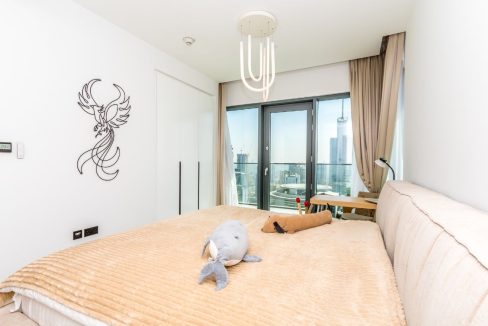 Luxurious 2-Bedroom Apartment in Vida Residence-11