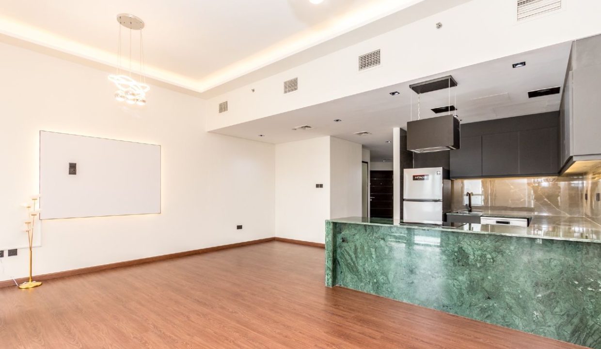 Stunning  2BR with Breathtaking Views-13