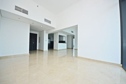 Central Modern 3 Bed with Panoramic Marina View-14