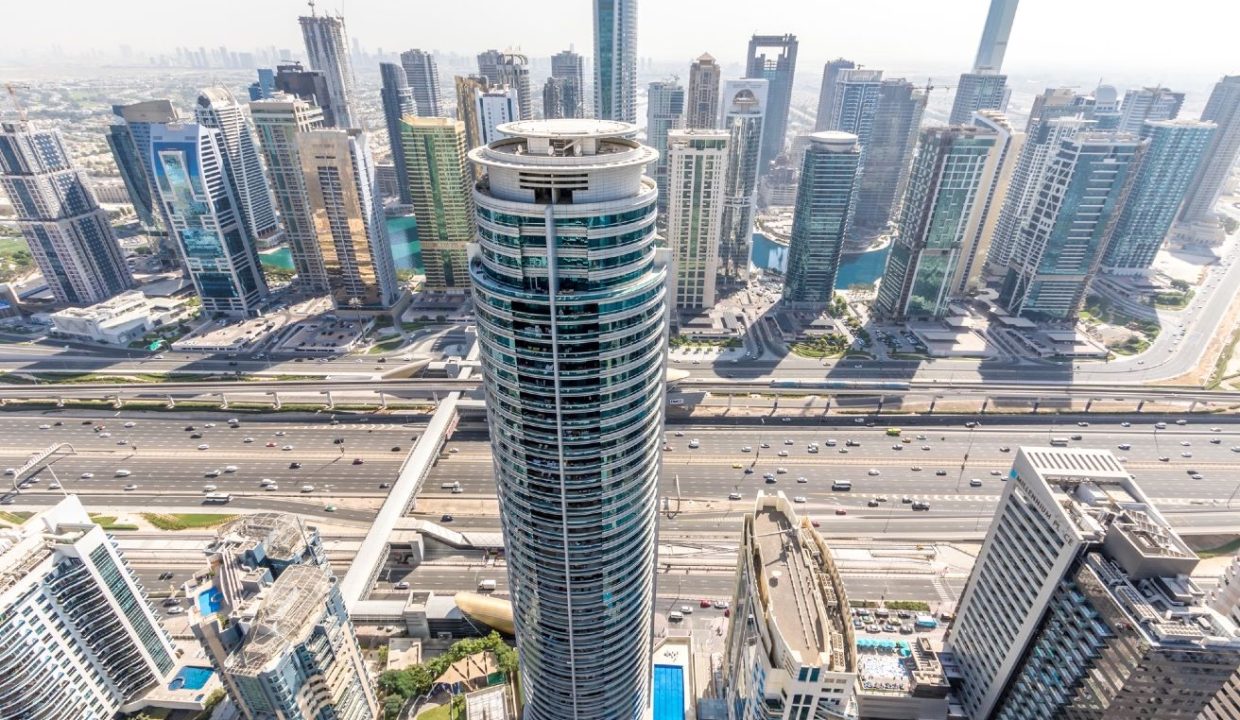 Luxurious 2-Bedroom Apartment in Vida Residence-15