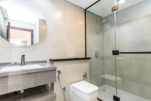 Stunning  2BR with Breathtaking Views-18