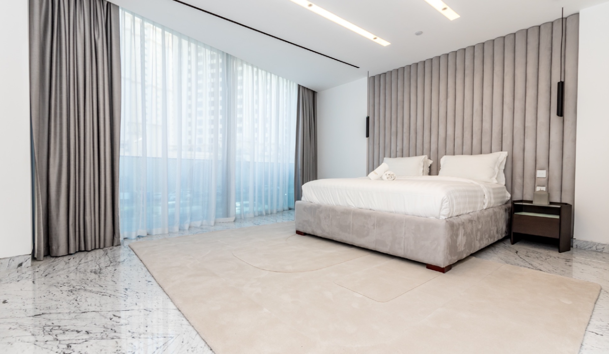 Luxury Marina Villa|Fully Renovated|Prime Location-25