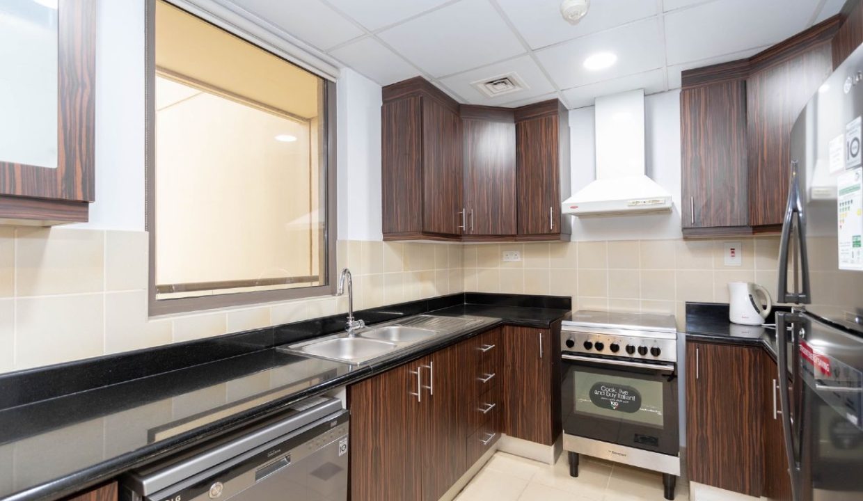 Large 1 Bed Apartment in Shams include the bills-10