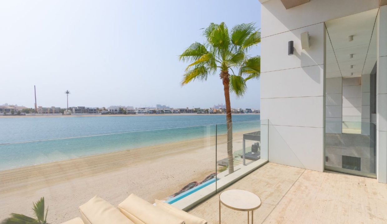 Ultra-Luxury 6BR Villa | Private Beach and Pool-13