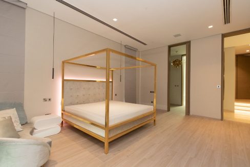 Ultra-Luxury 6BR Villa | Private Beach and Pool-17