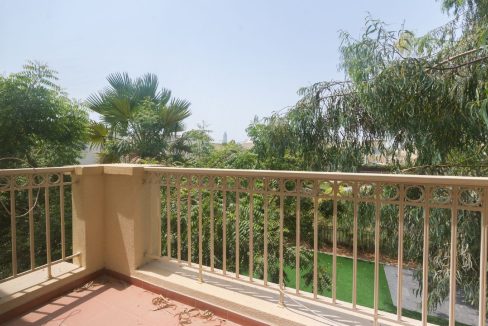 Amazing Lake-View | Fully Upgraded | Lush Garden-2