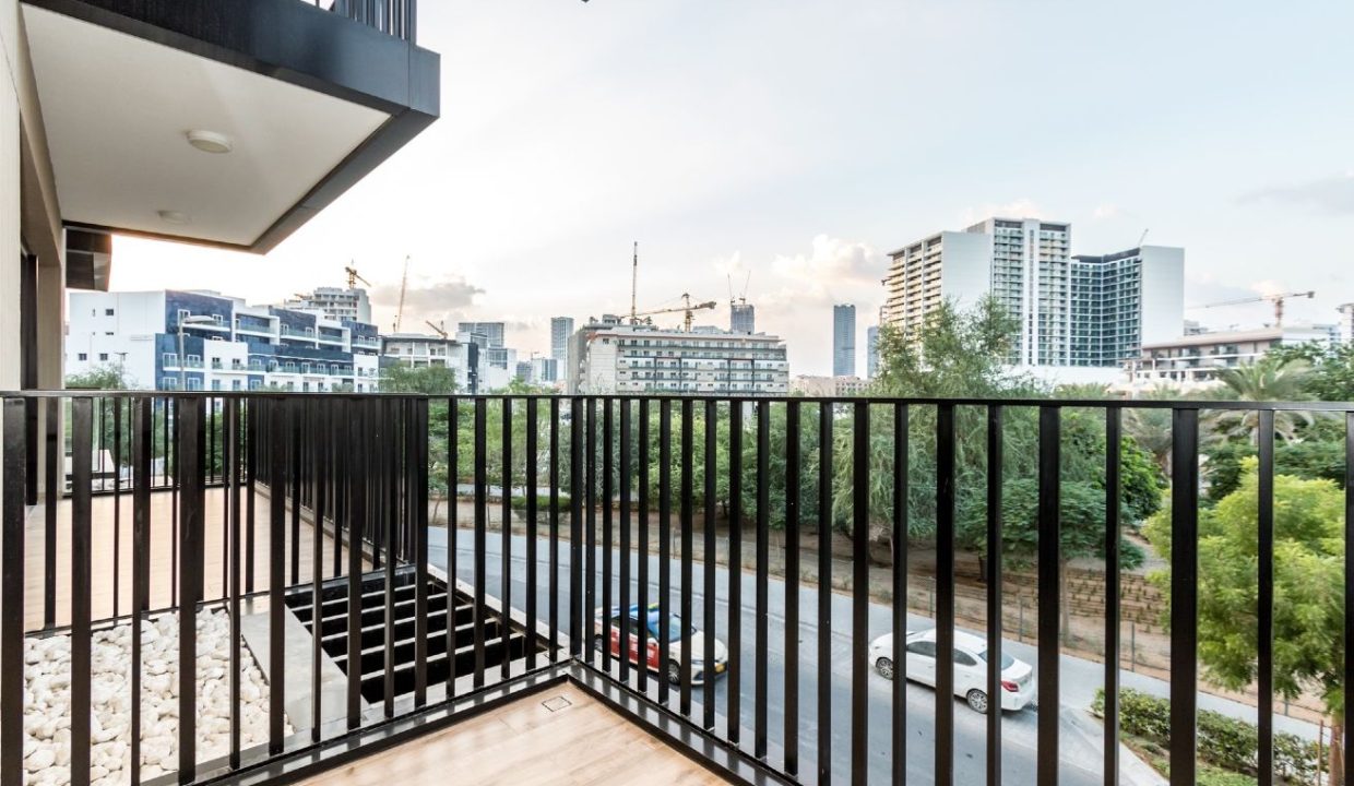 Elegant 2BR in Oakley Square  Residences-16